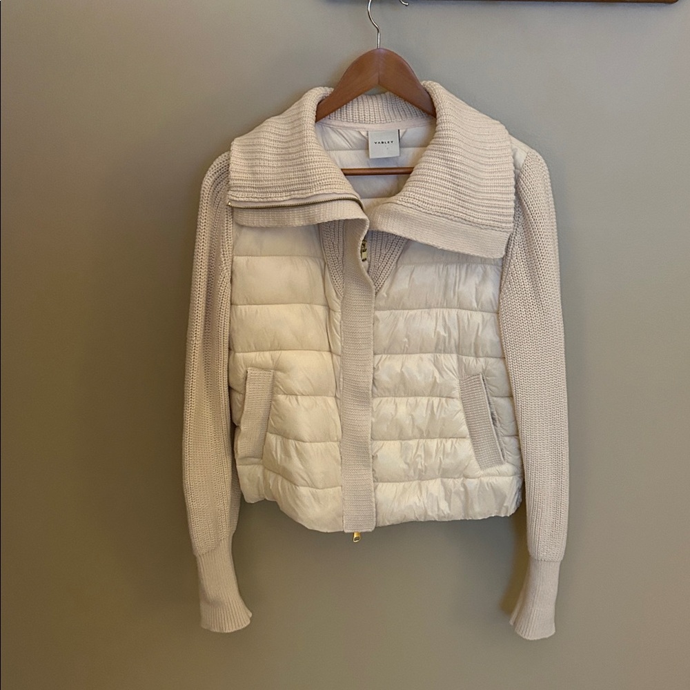 Knit Sleeve Quilted Puffer Jacket in Ivory